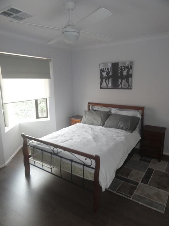 Prime Location & Spacious Adelaïde Extérieur photo